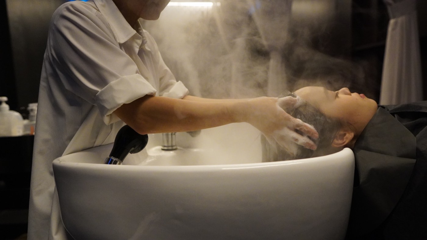 A steaming head spa treatment